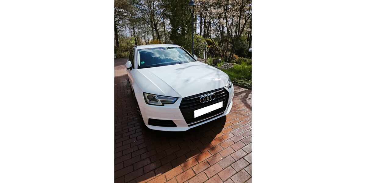 Audi A4 213.000 km 12.400 &euro; Löhne 32584