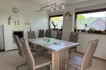 Interessantes Wohnhaus mit 2 Wohnungen, Nebengebäude und Grünland - Einfamilienhaus Stolzenau | Angebot:26858258