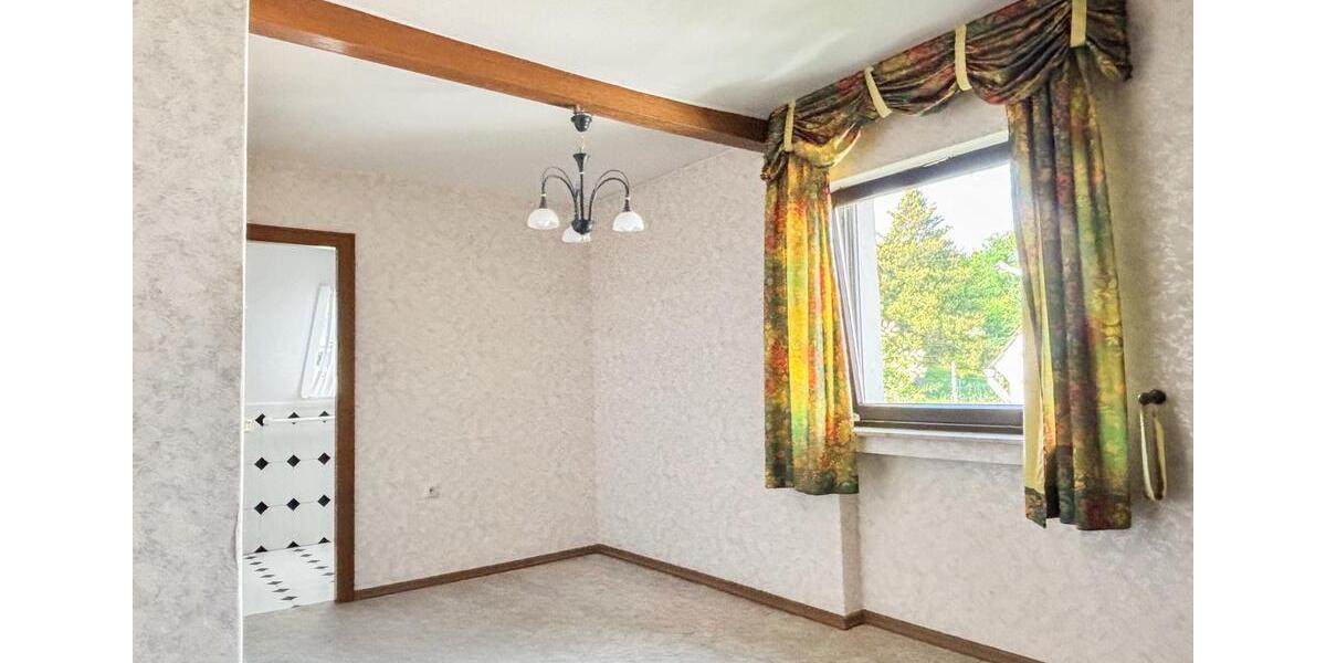 Einfamilienhaus Porta Westfalica - 7 Zimmer, 119 m&sup2;, 210.000&euro; | Angebot:26998593