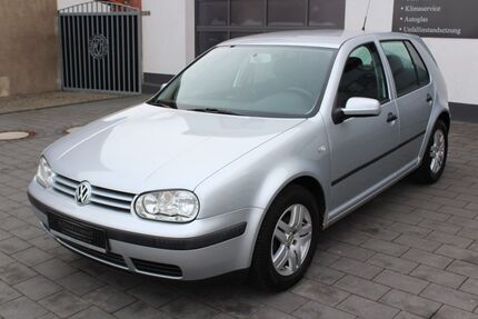 VW Golf 152.000 km 2.000 &euro; Obernkirchen/Vehlen (B65) 31683