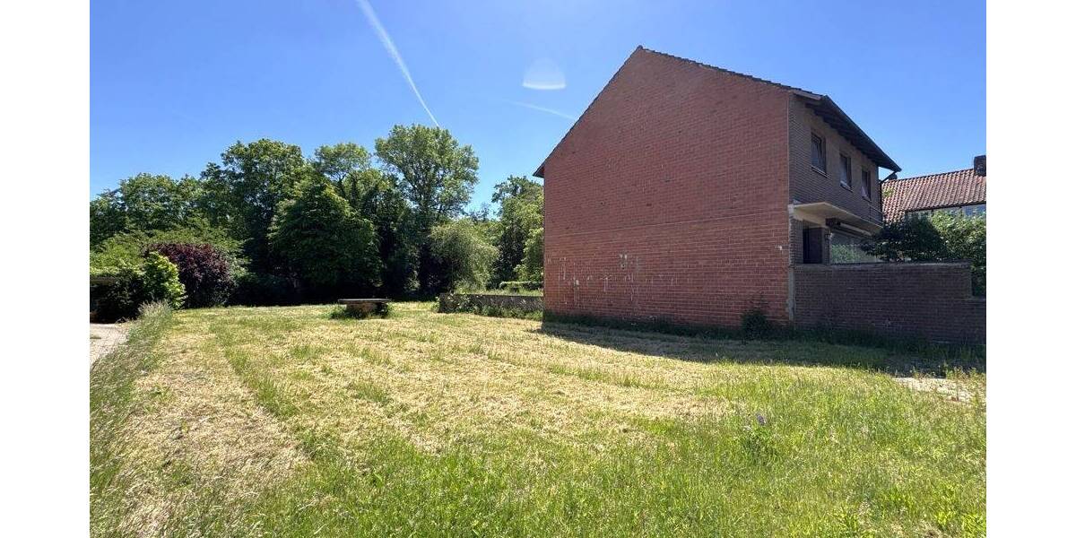 Mehrfamilienhaus, Wohnhaus Rehburg-Loccum Loccum - 7 Zimmer, 120 m&sup2;, 230.000&euro; | Angebot:26796382
