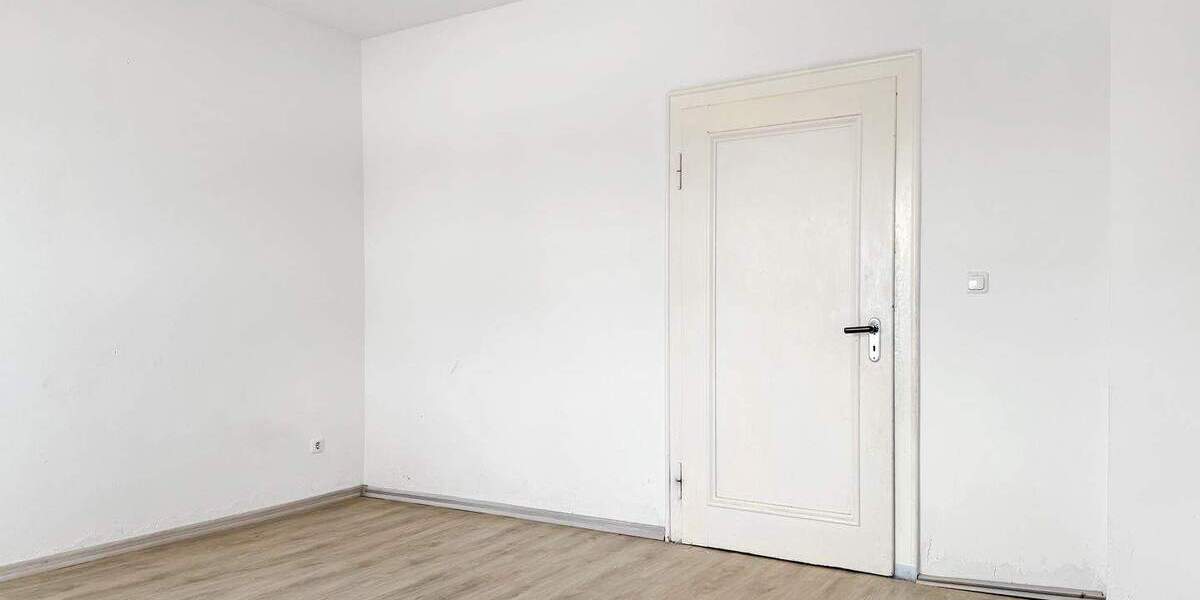 Mehrfamilienhaus, Wohnhaus Stadthagen - 8 Zimmer, 219 m&sup2;, 315.000&euro; | Angebot:25744192