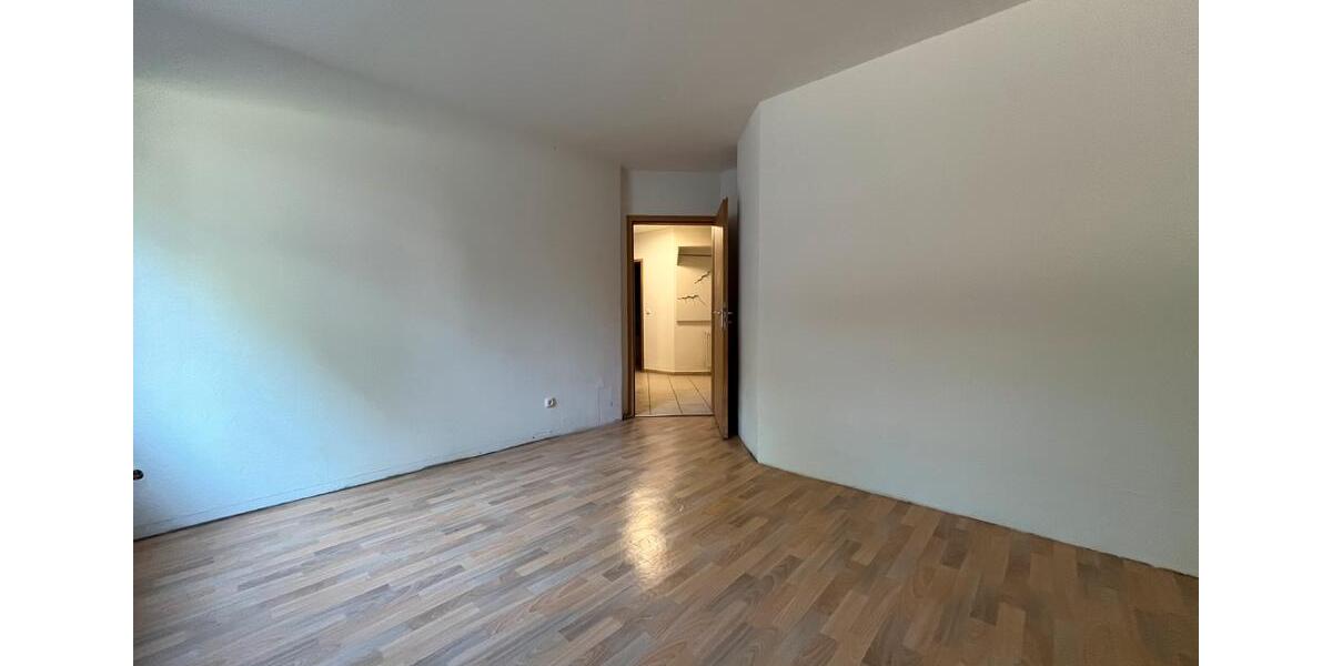 Etagenwohnung Porta Westfalica - 3 Zimmer, 84 m&sup2;, 899&euro; | Angebot:24360990