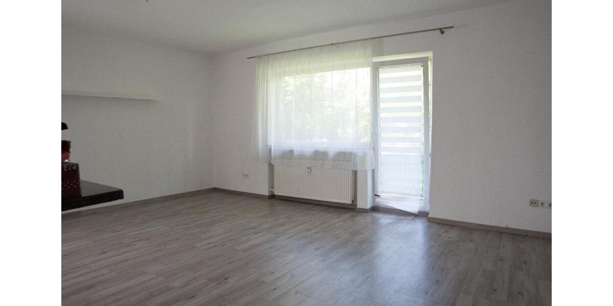 Erdgeschoßwohnung Rinteln - 5 Zimmer, 103 m&sup2;, 150.000&euro; | Angebot:26795667