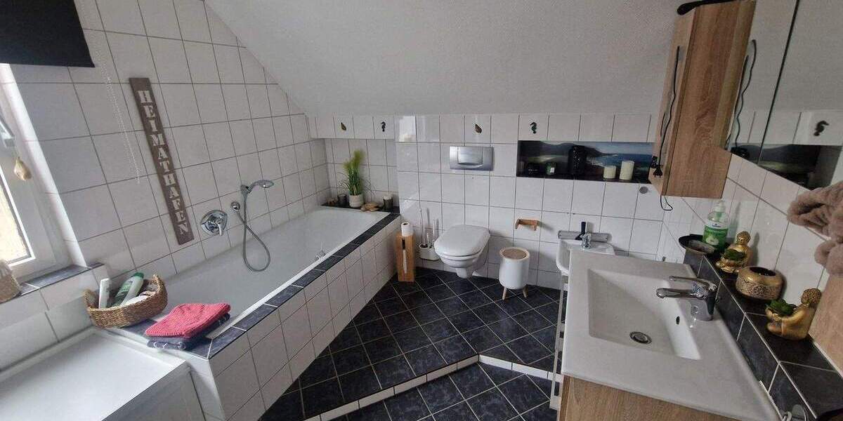 Einfamilienhaus Herford Innenstadt - 1 Zimmer, 220 m&sup2;, 395.000&euro; | Angebot:25899333