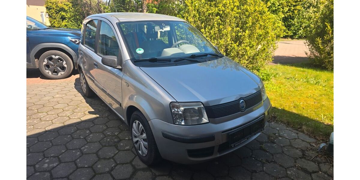 Fiat Panda 183.478 km 2.900 &euro; Hessisch Oldendorf 31840
