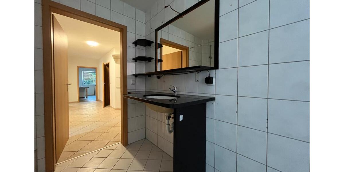 Etagenwohnung Porta Westfalica - 3 Zimmer, 84 m&sup2;, 899&euro; | Angebot:24360990