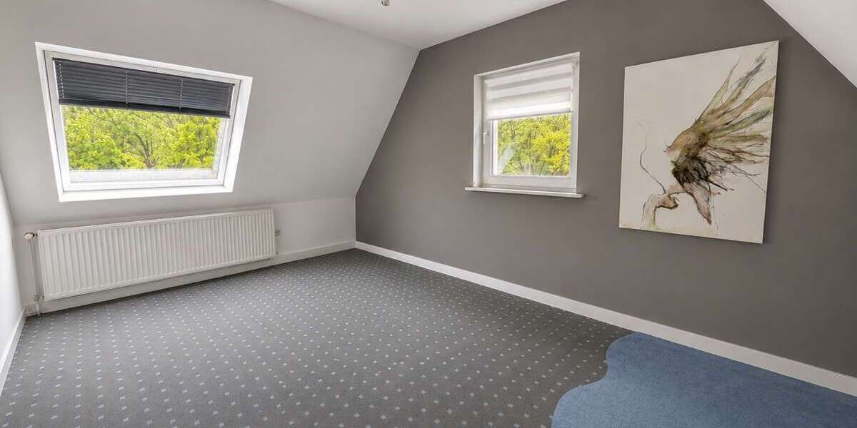 Charakterimmobilie mit Einliegerwohnung auf außergewöhnlichem Naturgrundstück - Mehrfamilienhaus, Wohnhaus Hüllhorst | Angebot:27254352