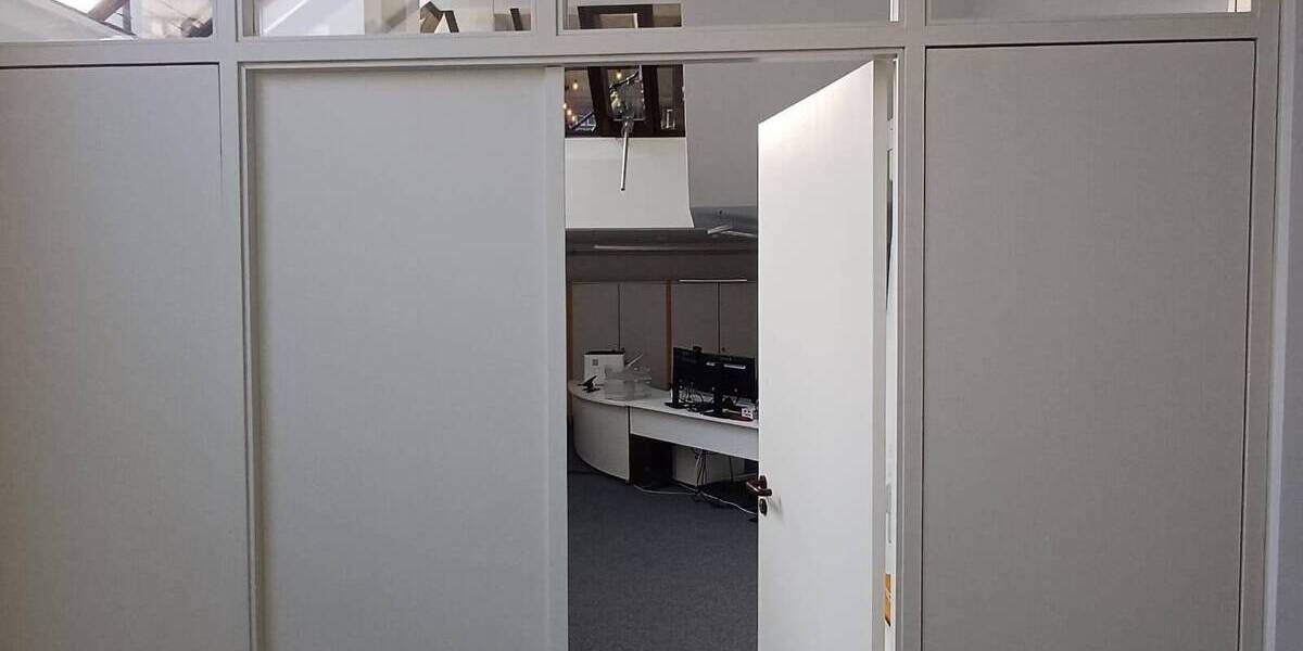 Gewerbeobjekt Lemgo - 5 Zimmer, 150 m&sup2;, 900&euro; | Angebot:25745554