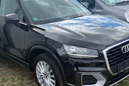 Audi Q2 144.000 km 13.000 &euro; Löhne Mennighüffen 32584