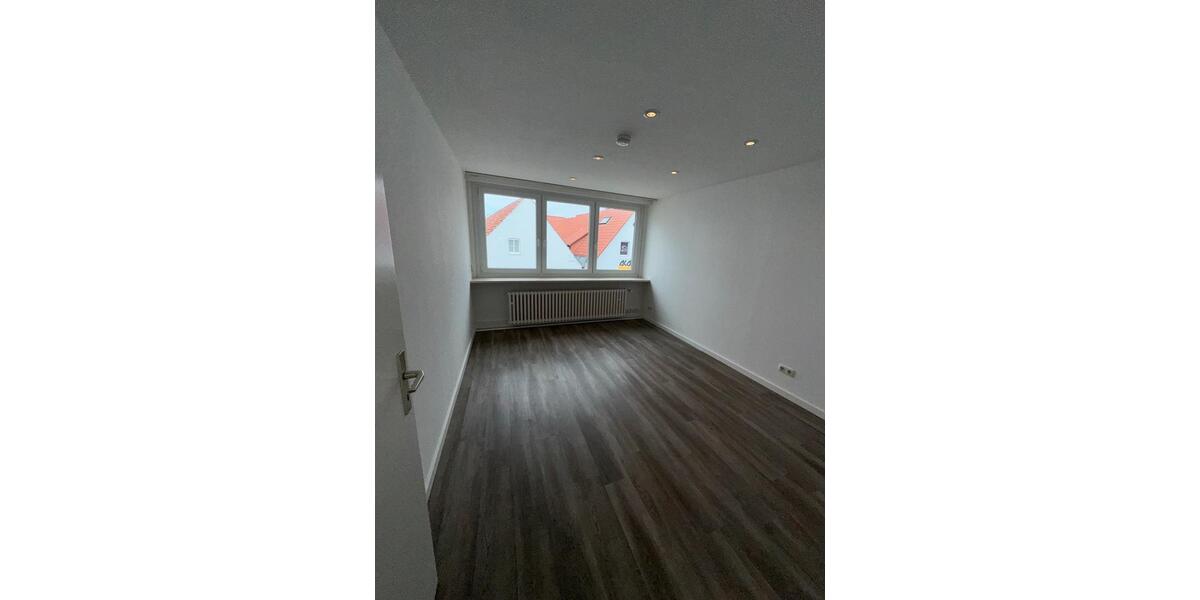 Etagenwohnung Lübbecke - 3 Zimmer, 115 m&sup2;, 620&euro; | Angebot:25978292