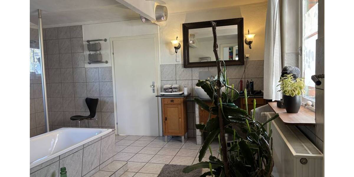 Bauernhaus, Landhaus Lauenhagen - 6 Zimmer, 185 m&sup2;, 285.000&euro; | Angebot:26156353