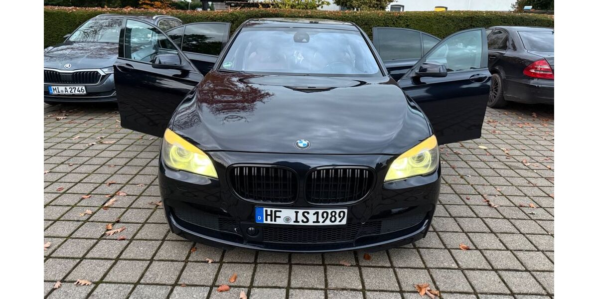 BMW 740 220.000 km 13.700 &euro; Löhne 32584