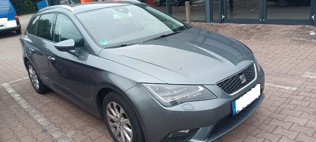 Seat Leon 250.140 km 3.900 &euro; Bückeburg 31675