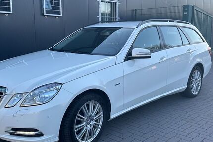 Mercedes-Benz E 250 246.000 km 9.999 &euro; Bad Salzuflen 32105