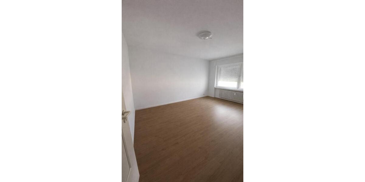 Etagenwohnung Herford Falkendiek - 6 Zimmer, 195 m&sup2;, 287.000&euro; | Angebot:26148864
