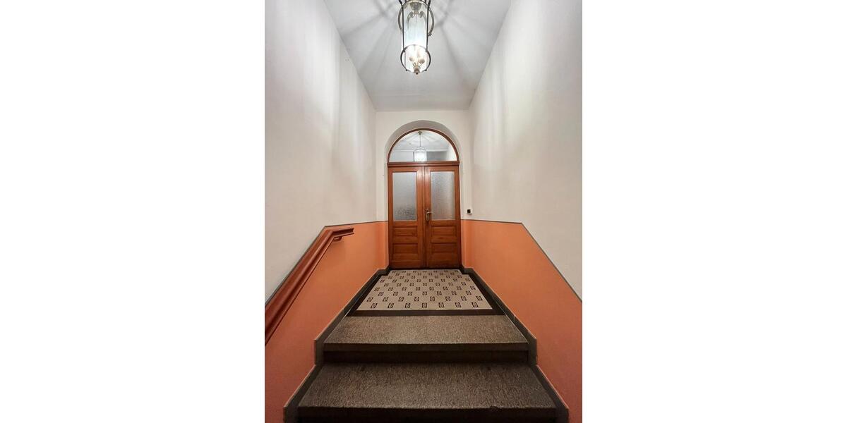 Dachgeschoßwohnung Bad Salzuflen - 4 Zimmer, 80 m&sup2;, 750&euro; | Angebot:25972401