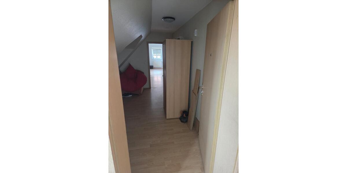 Dachgeschoßwohnung Uchte - 4 Zimmer, 88 m&sup2;, 610&euro; | Angebot:25831585