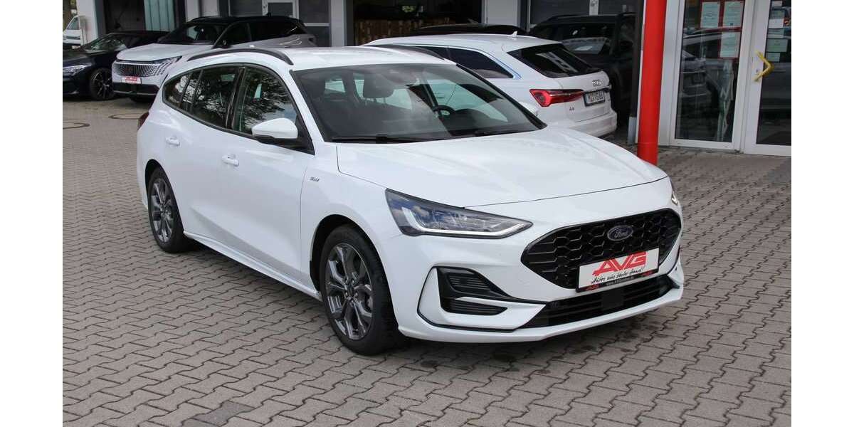 Ford Focus 12.405 km 18.390 &euro; Hüllhorst 32609