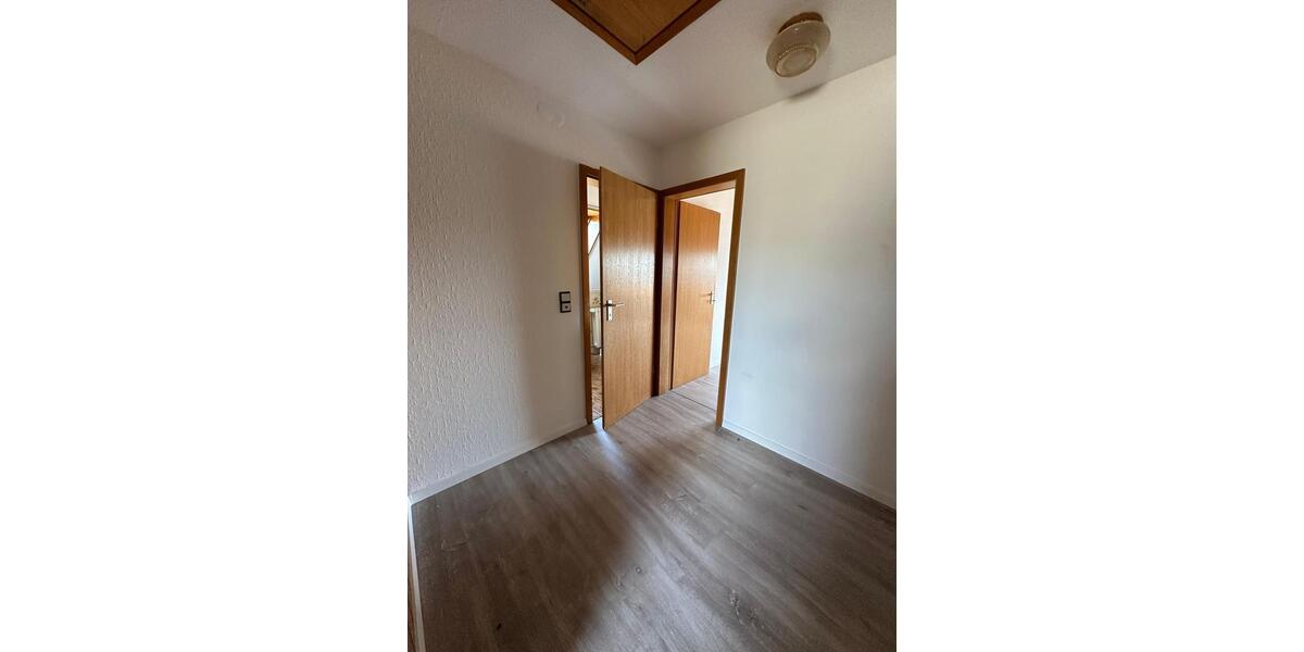 Dachgeschoßwohnung Minden - 2 Zimmer, 60 m&sup2;, 760&euro; | Angebot:25900261