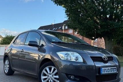 Toyota Auris 148.850 km 5.300 &euro; Minden 32423