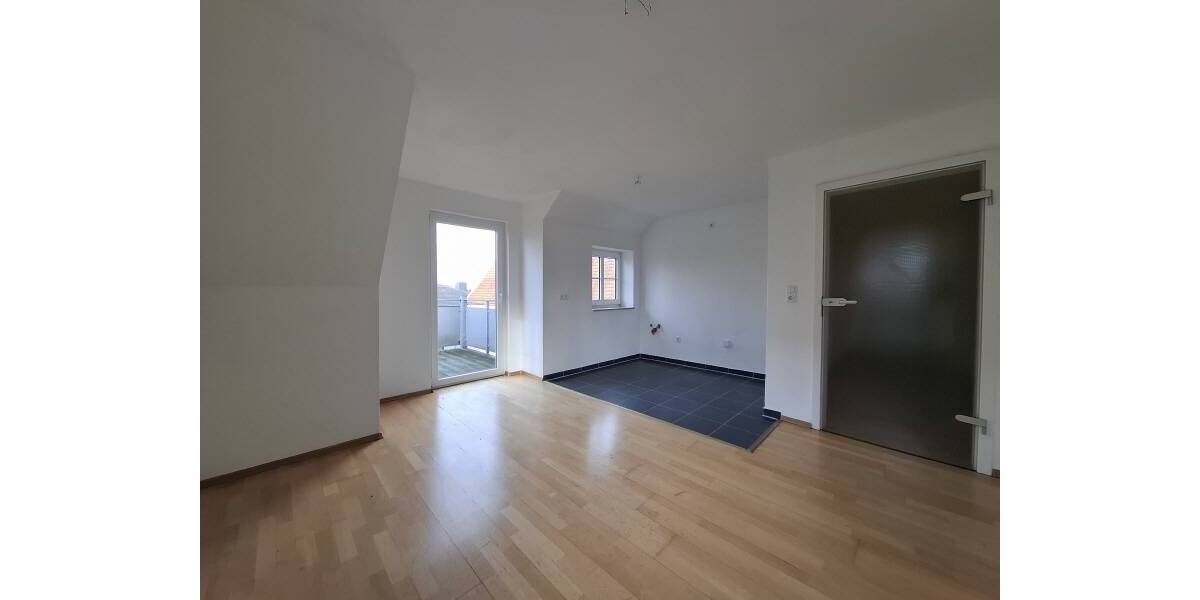 Etagenwohnung Minden Innenstadt - 3 Zimmer, 96 m&sup2;, 1.325&euro; | Angebot:26091967