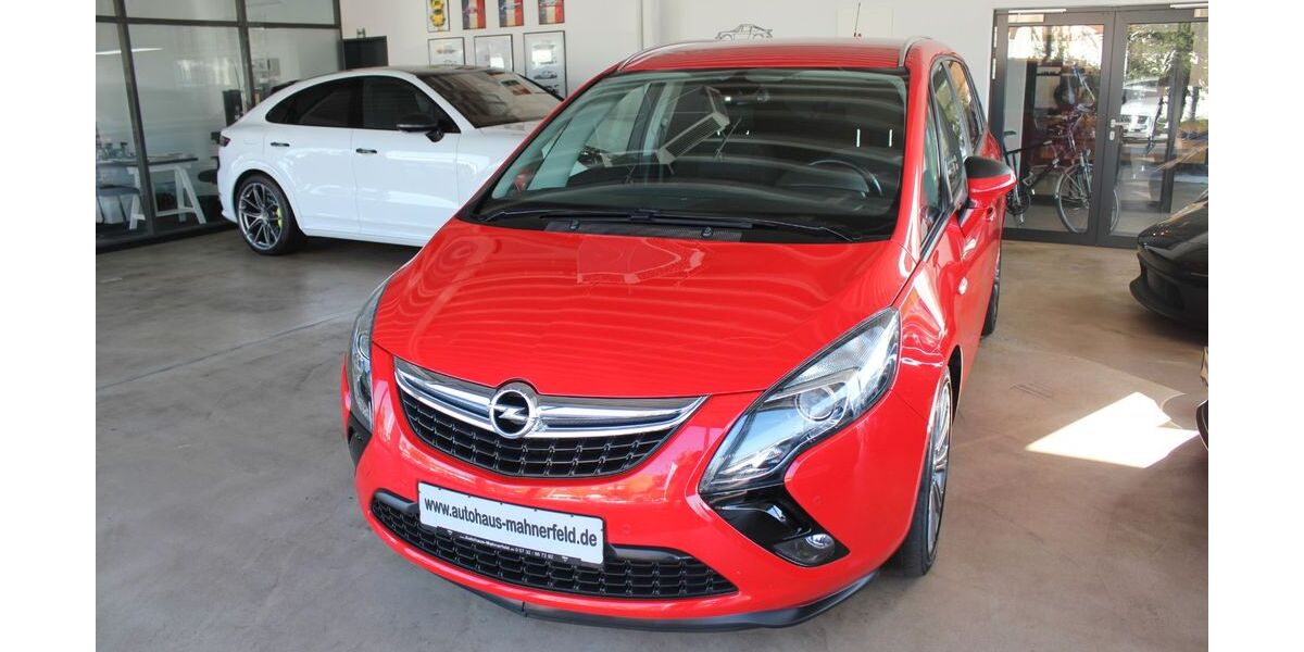 Opel Zafira 111.244 km 10.890 &euro; Löhne 32584