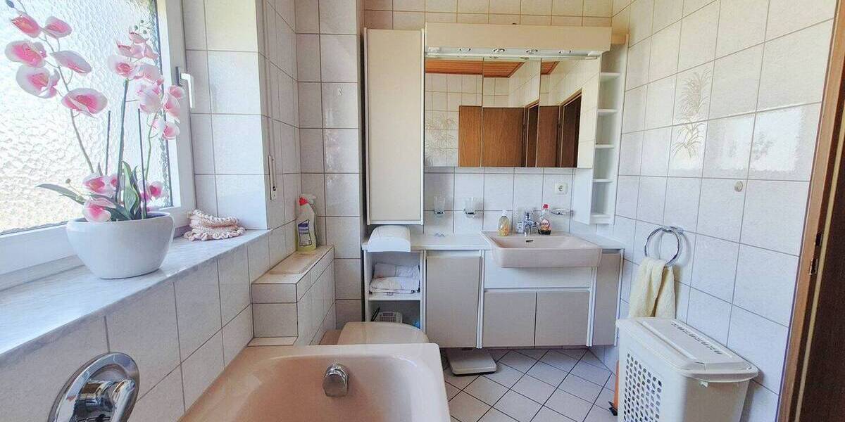Etagenwohnung Minden Innenstadt - 3 Zimmer, 78 m&sup2;, 145.000&euro; | Angebot:26450322