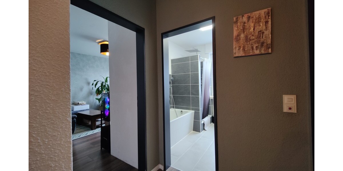 Großzügiges Mehrfamilienhaus, Generationen unter einem Dach oder zur Vermietung - Mehrfamilienhaus, Wohnhaus Enger | Angebot:25221539