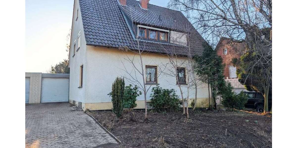 Einfamilienhaus Extertal / Bösingfeld Bösingfeld - 6 Zimmer, 121 m&sup2;, 139.000&euro; | Angebot:25463228