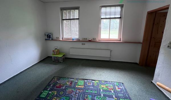 Historischer Niedersachsen- Bauernhof in Fachwerk mit Pferdeboxen u. tollen Eichenbaumbestand - Gewerbeobjekt Diepenau | Angebot:26302225