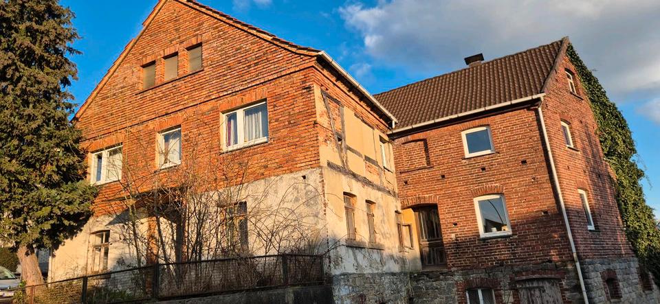 Einfamilienhaus Extertal - 6 Zimmer, 200 m&sup2;, 44.444&euro; | Angebot:25841962