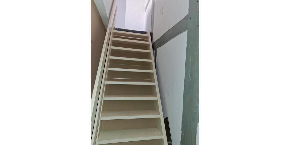 Einfamilienhaus Extertal - 6 Zimmer, 200 m&sup2;, 95.000&euro; | Angebot:25408054