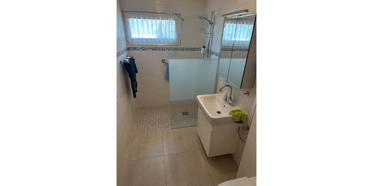 Doppelhaushälfte Bad Oeynhausen Dehme - 1 Zimmer, 100 m&sup2;, 1.300&euro; | Angebot:26617954