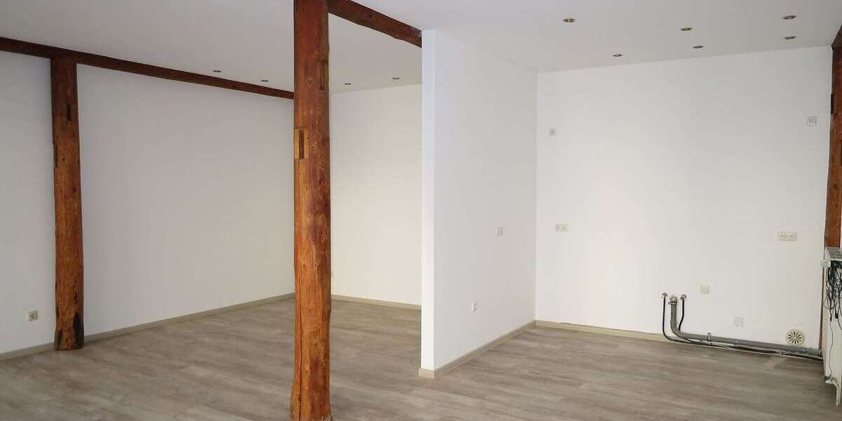 Etagenwohnung Bünde - 2 Zimmer, 70 m&sup2;, 590&euro; | Angebot:25459971