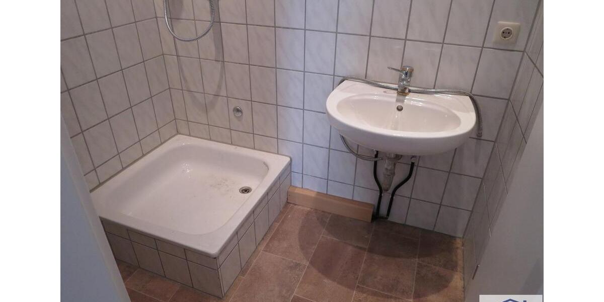 Erdgeschoßwohnung Bünde - 2 Zimmer, 70 m&sup2;, 590&euro; | Angebot:25416425