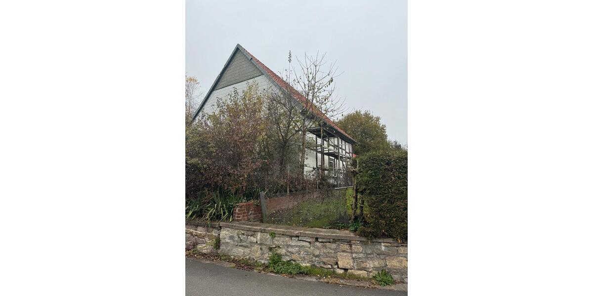 Bauernhaus, Landhaus Dörentrup - 6 Zimmer, 180 m&sup2;, 80.000&euro; | Angebot:25960737