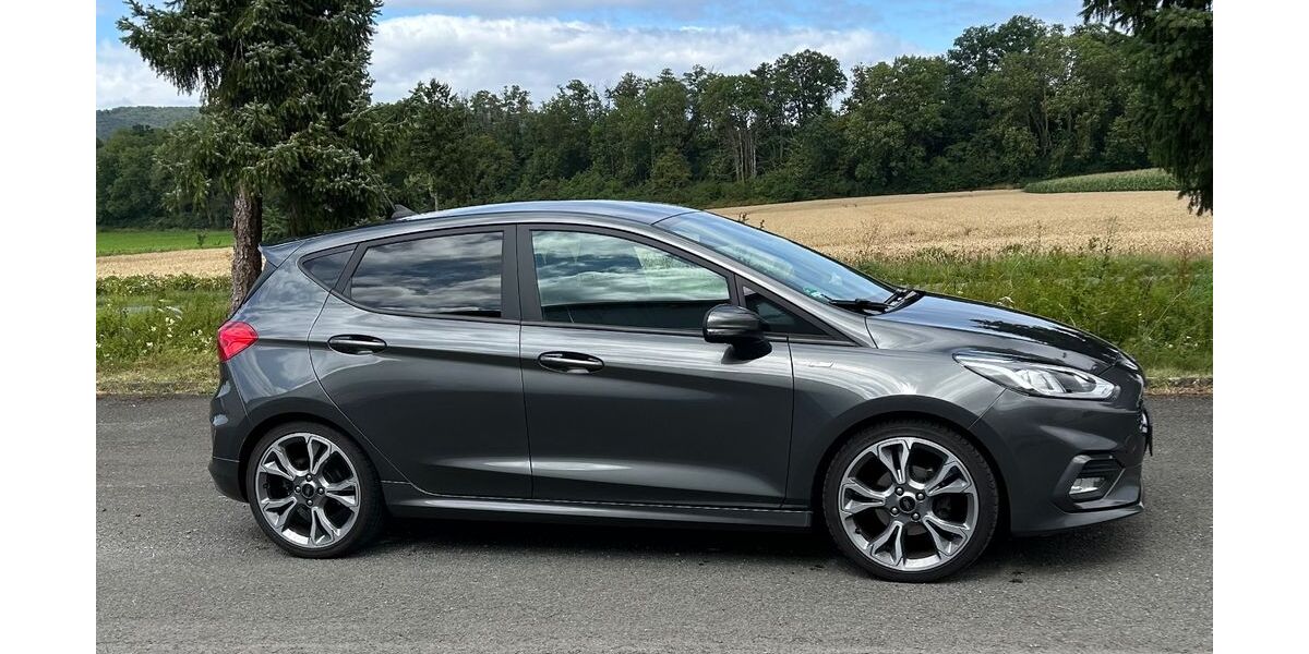 Ford Fiesta 117.066 km 9.400 &euro; Hessisch Oldendorf 31840
