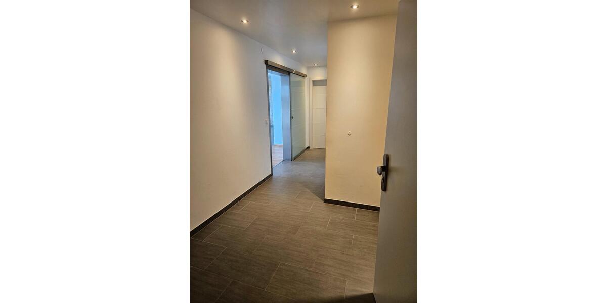 Etagenwohnung Porta Westfalica - 3 Zimmer, 99 m&sup2;, 189.000&euro; | Angebot:27193578