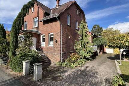 Haus Bückeburg - 7 Zimmer, 203 m&sup2;, 275.000&euro; | Angebot:23745388