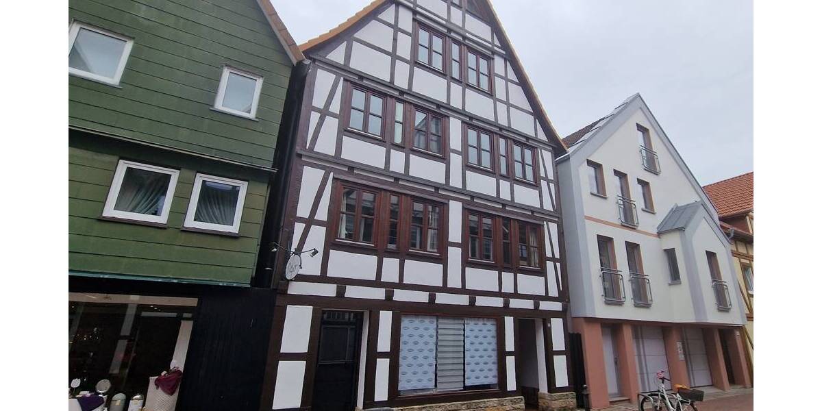 Etagenwohnung Rinteln - 3 Zimmer, 80 m&sup2;, 550&euro; | Angebot:26819744