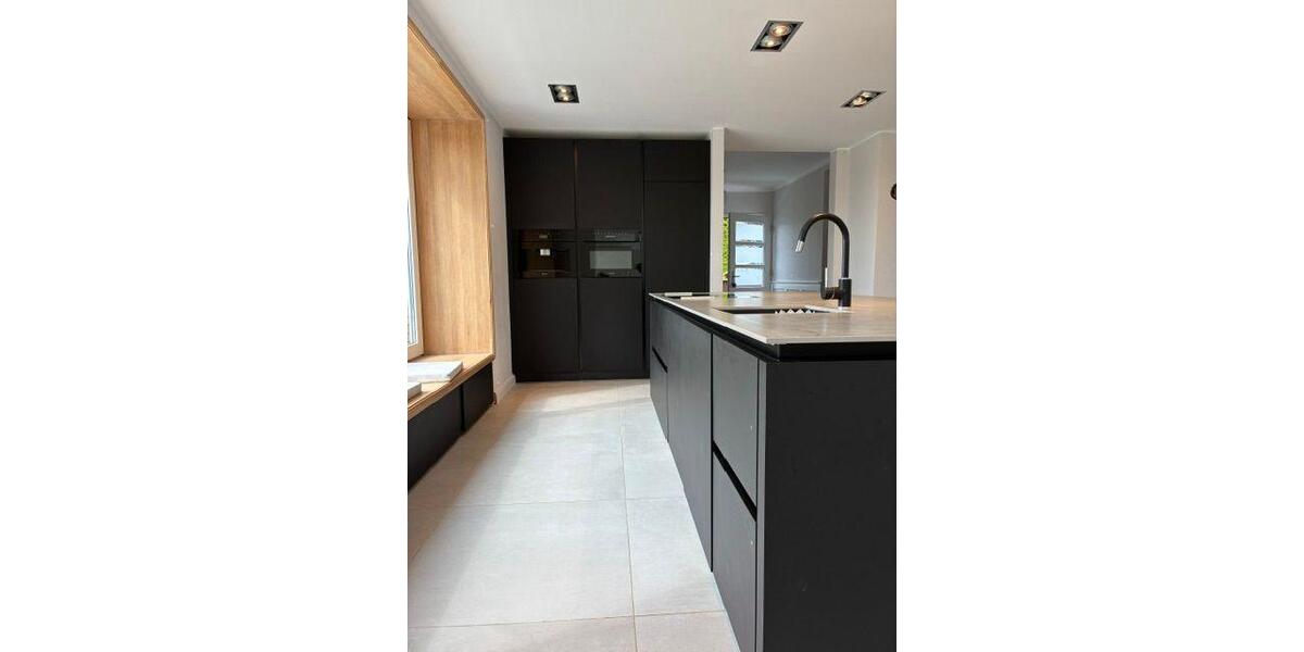 Einfamilienhaus Bad Oeynhausen Dehme - 8 Zimmer, 245 m&sup2;, 2.150&euro; | Angebot:26568095
