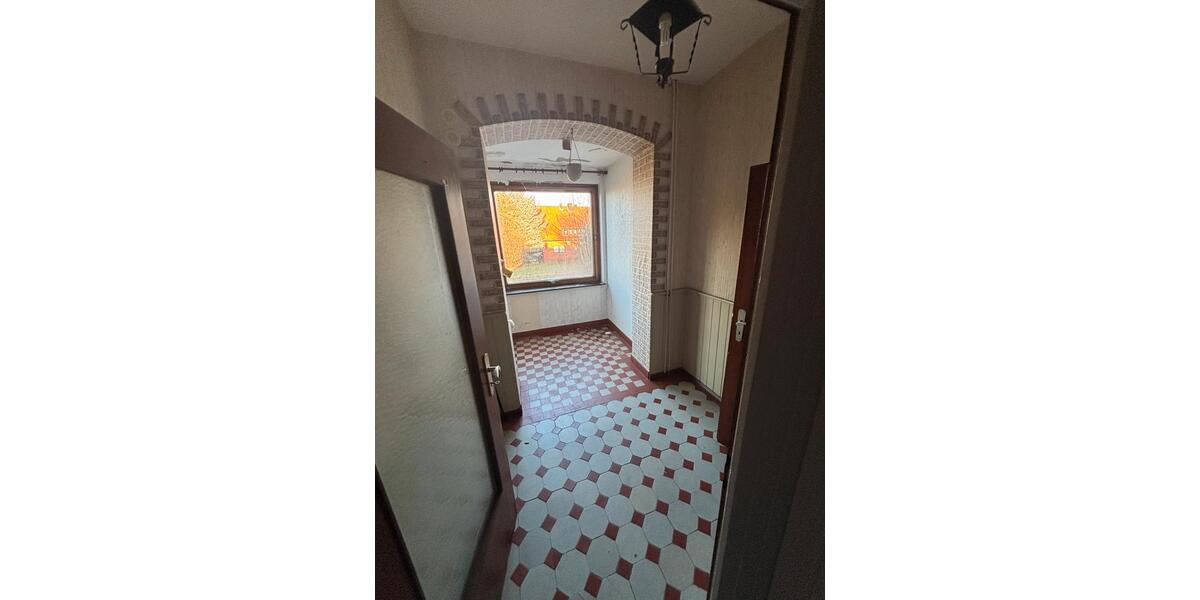 Mehrfamilienhaus, Wohnhaus Bückeburg - 16 Zimmer, 200 m&sup2;, 130.000&euro; | Angebot:25750049