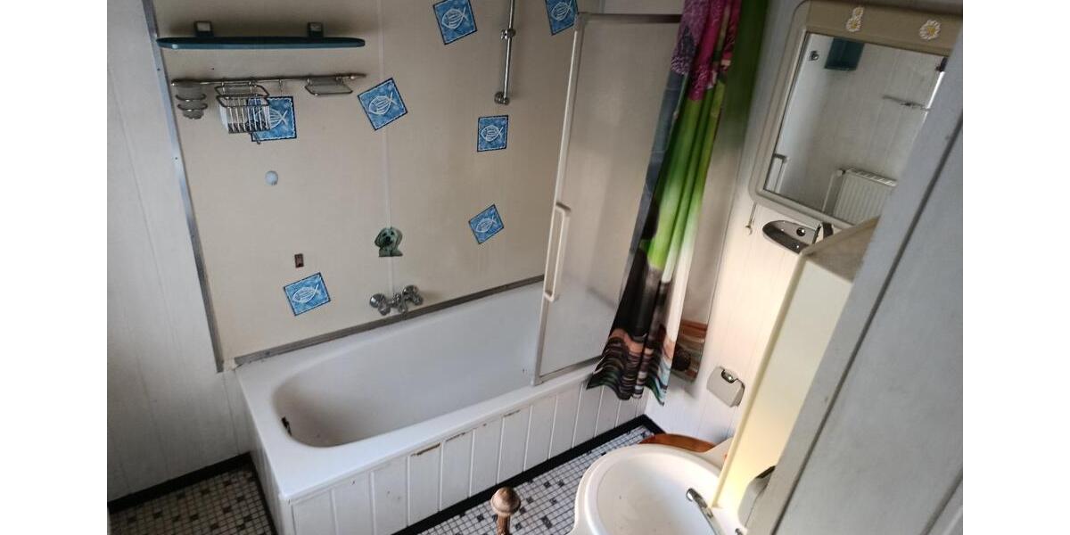 Einfamilienhaus Obernkirchen - 7 Zimmer, 143 m&sup2;, 100.000&euro; | Angebot:25351782