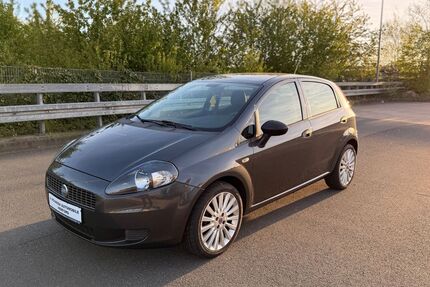Fiat Grande Punto 122.000 km 3.990 &euro; Herford 32052