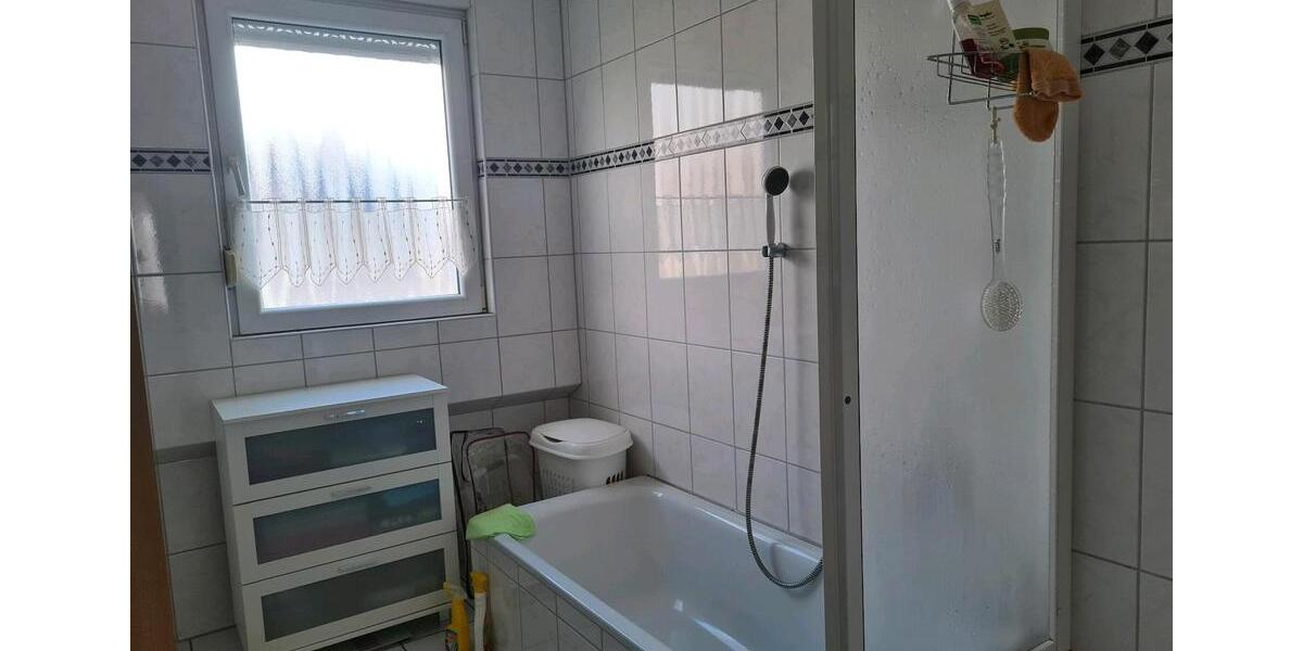 Dachgeschoßwohnung Bünde - 3 Zimmer, 76 m&sup2;, 820&euro; | Angebot:25830195