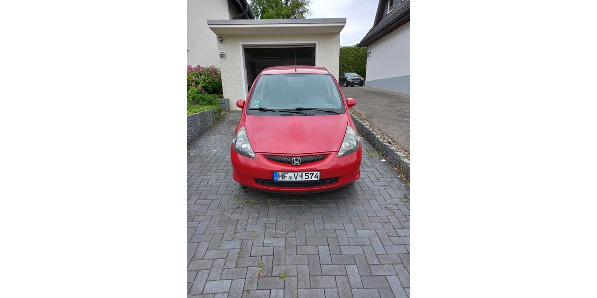 Honda Jazz 128.500 km 2.300 &euro; Herford 32052
