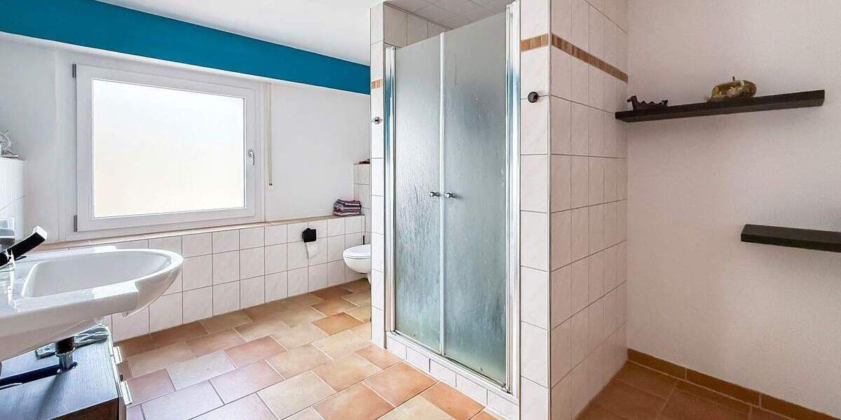 Einfamilienhaus Porta Westfalica Lerbeck - 6 Zimmer, 202 m&sup2;, 295.000&euro; | Angebot:25743778