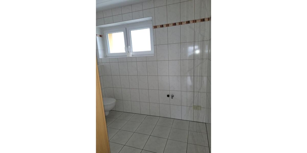 Etagenwohnung Stolzenau - 4 Zimmer, 90 m&sup2;, 125.000&euro; | Angebot:22583431
