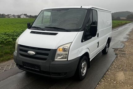 Ford Transit 198.600 km 2.850 &euro; Bad Salzuflen 32107